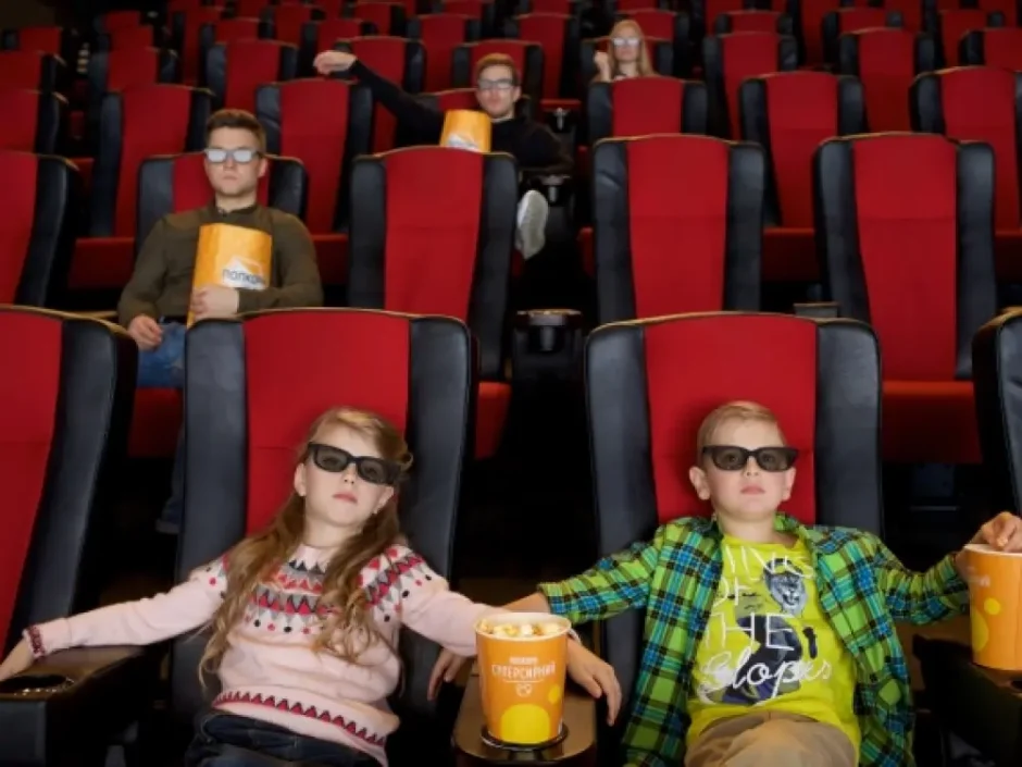 家以外で楽しむ映画鑑賞